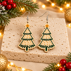 Outlined Christmas Tree